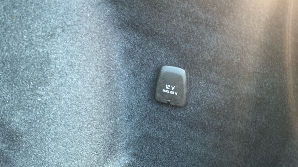 Used Volvo V60 2021 for sale - 77397447: Photo 15