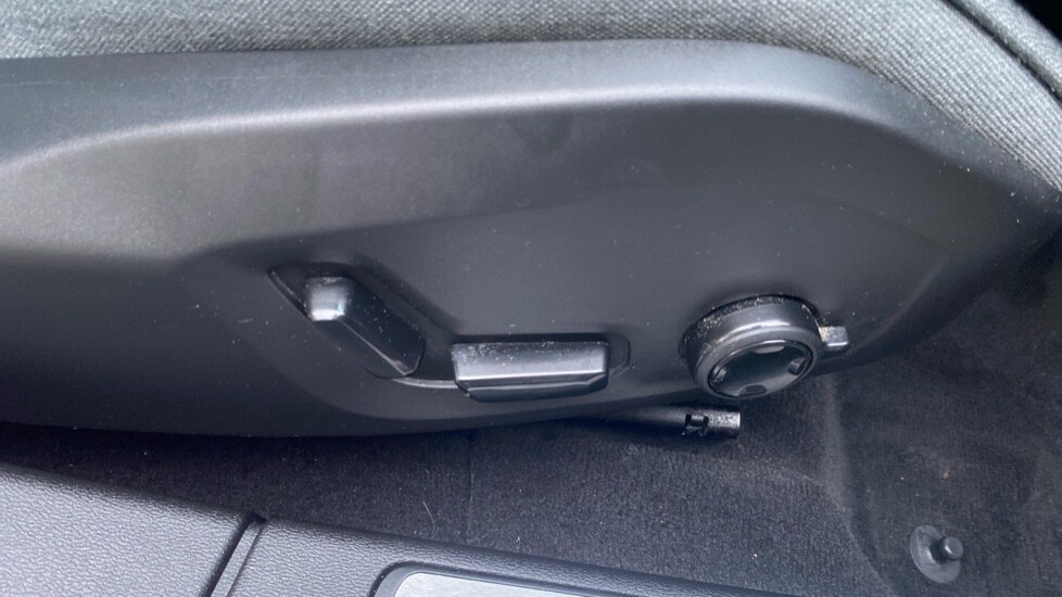 Used Volvo V60 2021 for sale - 77397447: Photo 29