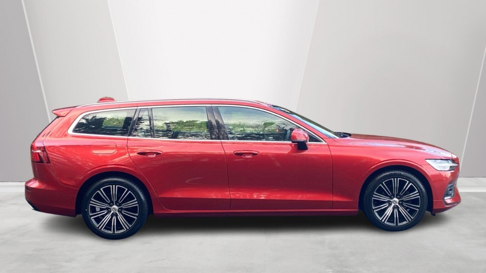Used Volvo V60 2021 for sale - 77397447: Photo 3
