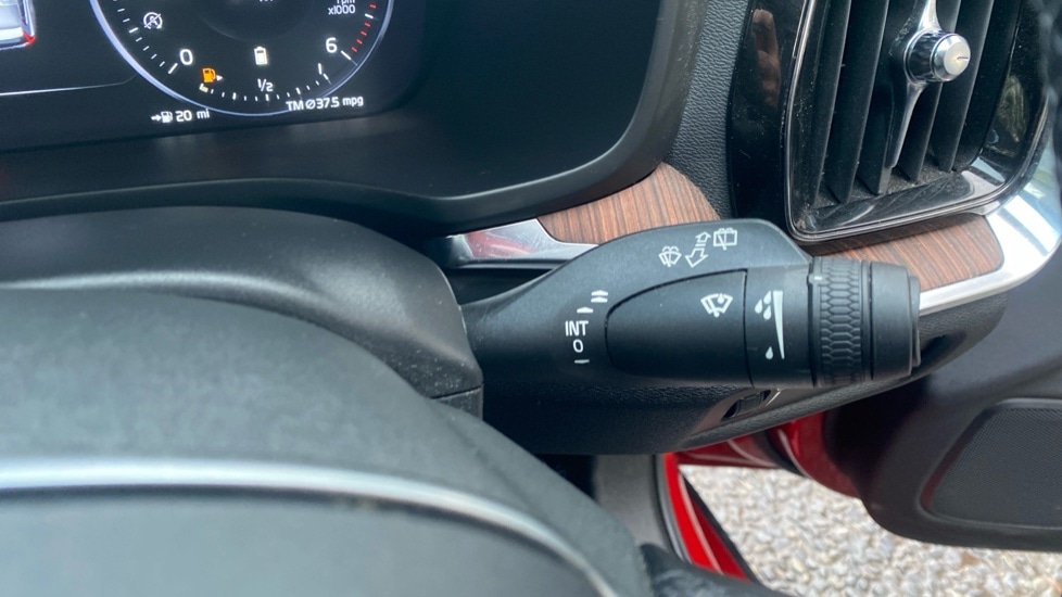 Used Volvo V60 2021 for sale - 77397447: Photo 32