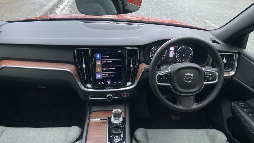 Used Volvo V60 2021 for sale - 77397447: Photo 5