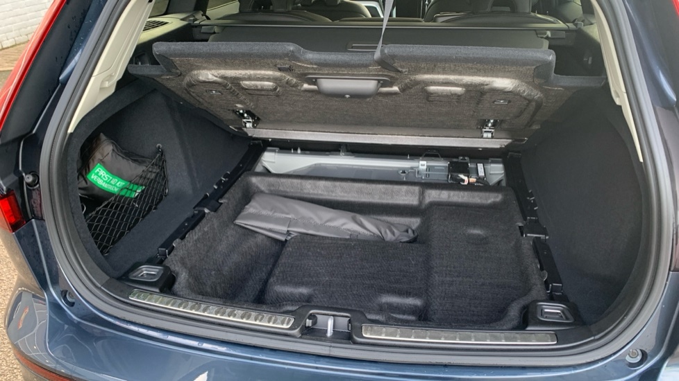 Used Volvo V60 2025 for sale - 77095251: Photo 19