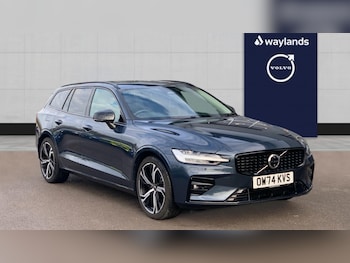 2025 - 2.0 B4P Ultra Dark 5dr Auto