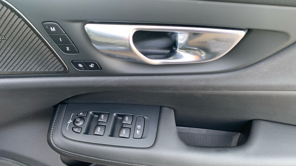 Used Volvo V60 2025 for sale - 77095251: Photo 29