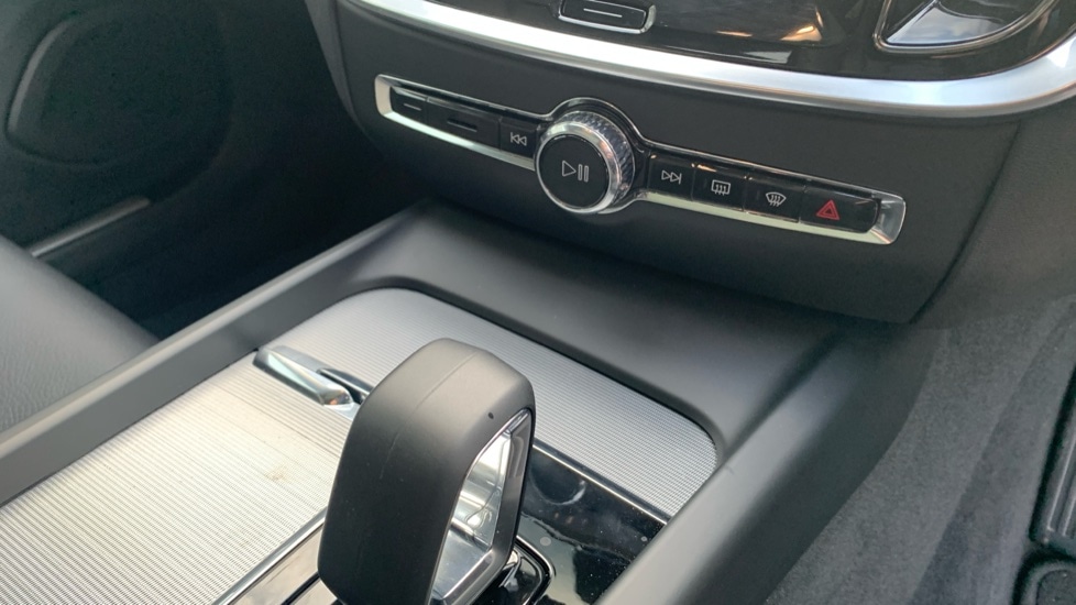 Used Volvo V60 2025 for sale - 77095251: Photo 40