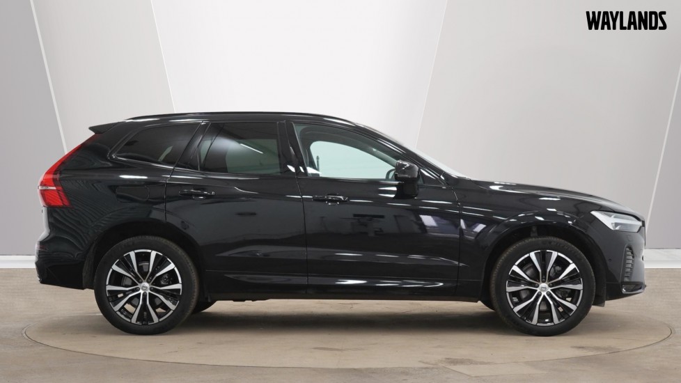 Used Volvo XC60 2022 for sale - 77239466: Photo 2