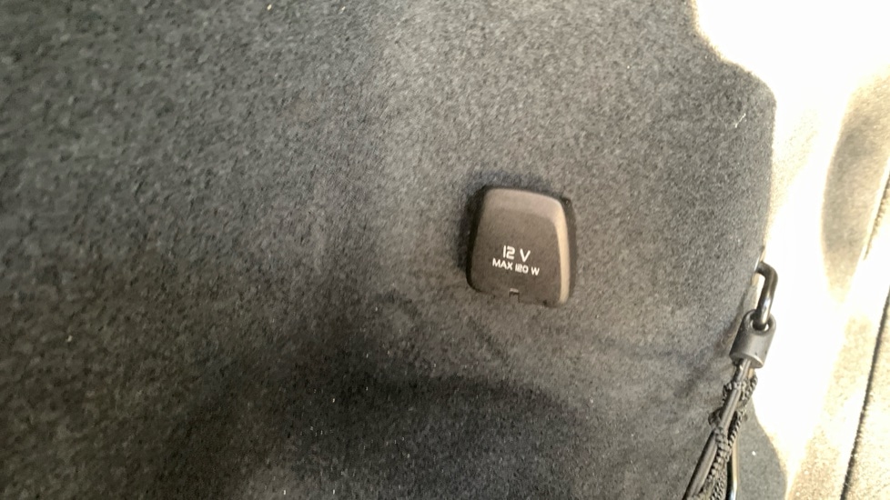 Used Volvo XC60 2022 for sale - 77239466: Photo 45