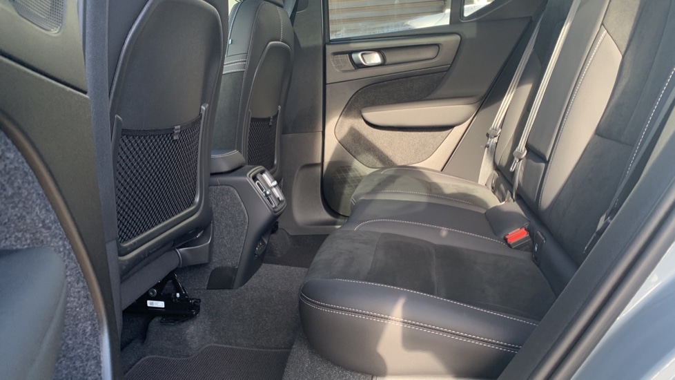 Used Volvo XC40 2023 for sale - 76447332: Photo 10