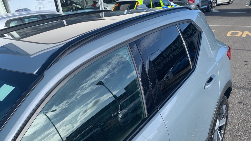 Used Volvo XC40 2023 for sale - 76447332: Photo 31