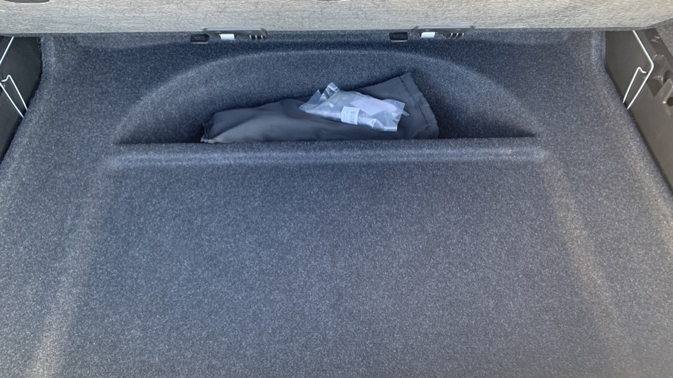 Used Volvo XC40 2023 for sale - 76447332: Photo 35