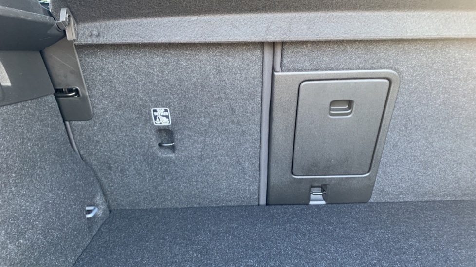 Used Volvo XC40 2023 for sale - 76447332: Photo 36