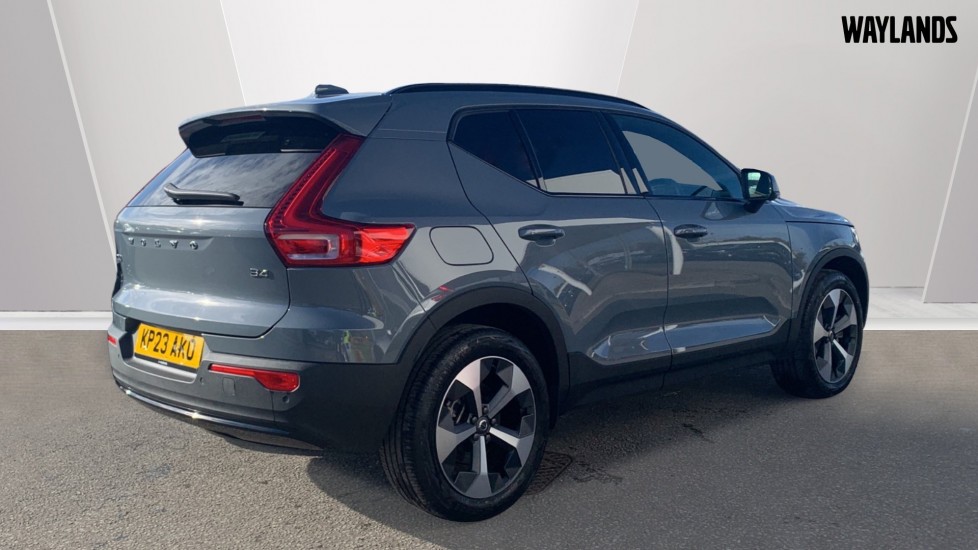 Used Volvo XC40 2023 for sale - 76447332: Photo 7