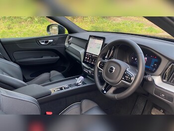 Used Volvo XC60 2025 for sale - 77745826: Photo