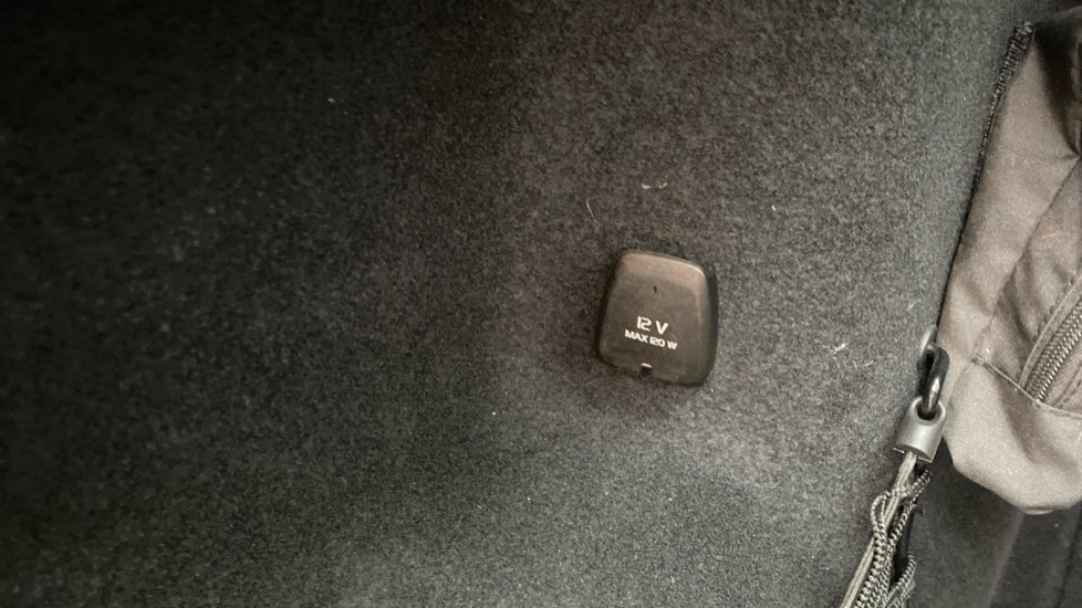 Used Volvo XC60 2023 for sale - 77164157: Photo 18