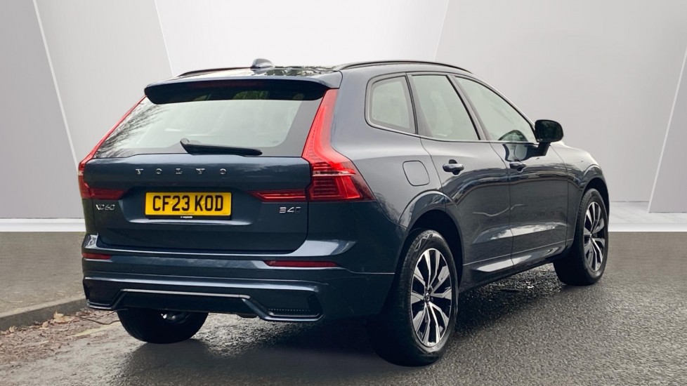 Used Volvo XC60 2023 for sale - 77164157: Photo 2