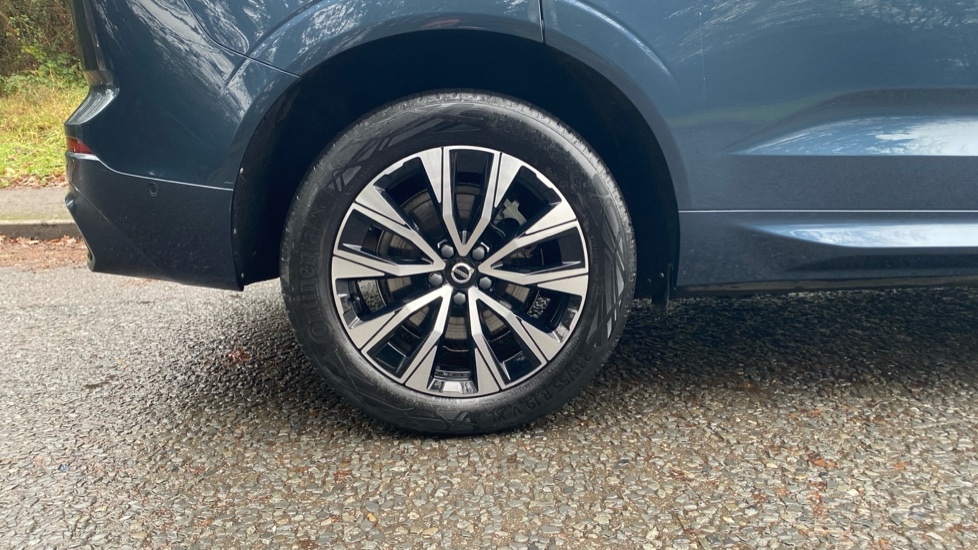 Used Volvo XC60 2023 for sale - 77164157: Photo 25