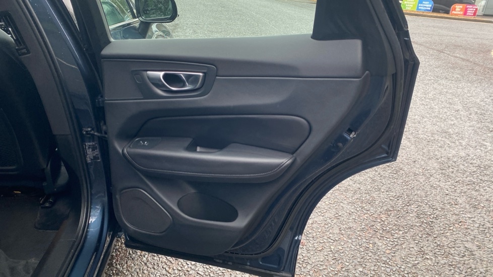 Used Volvo XC60 2023 for sale - 77164157: Photo 46