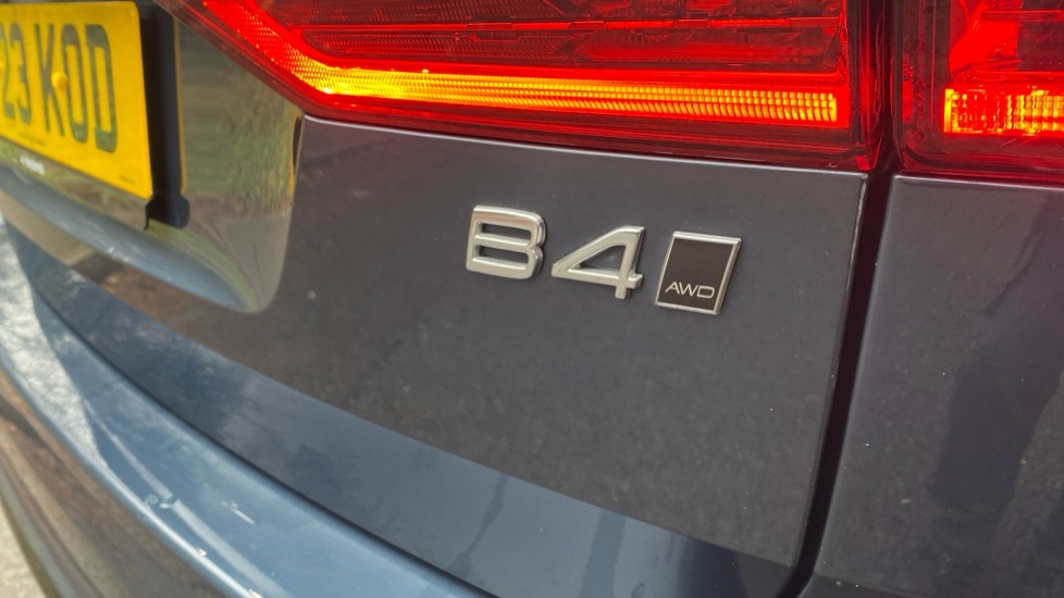 Used Volvo XC60 2023 for sale - 77164157: Photo 47