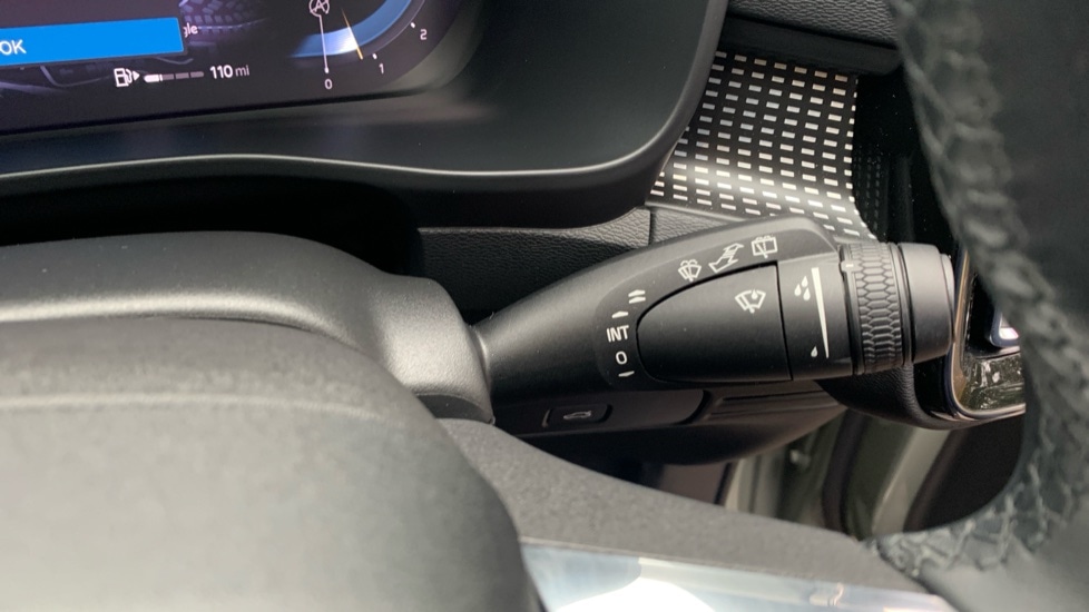 Used Volvo XC40 2024 for sale - 77133962: Photo 29