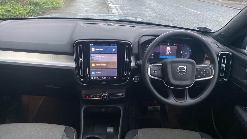 Used Volvo XC40 2024 for sale - 77627504: Photo 5