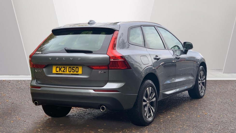 Used Volvo XC60 2021 for sale - 76593694: Photo 2