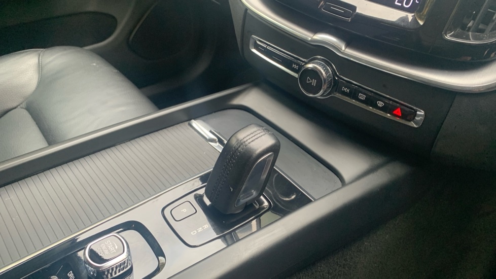 Used Volvo XC60 2021 for sale - 76593694: Photo 33