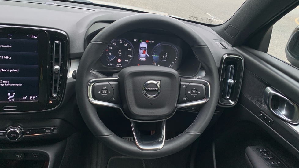 Used Volvo XC40 2022 for sale - 76586898: Photo 10