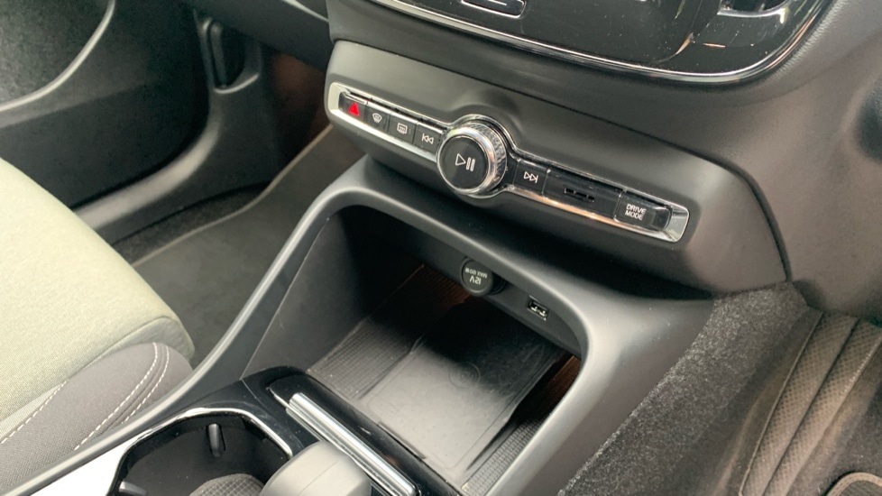 Used Volvo XC40 2022 for sale - 76586898: Photo 31