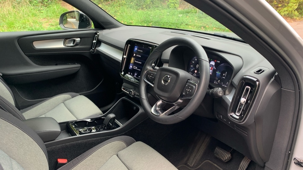 Used Volvo XC40 2022 for sale - 76586898: Photo 4