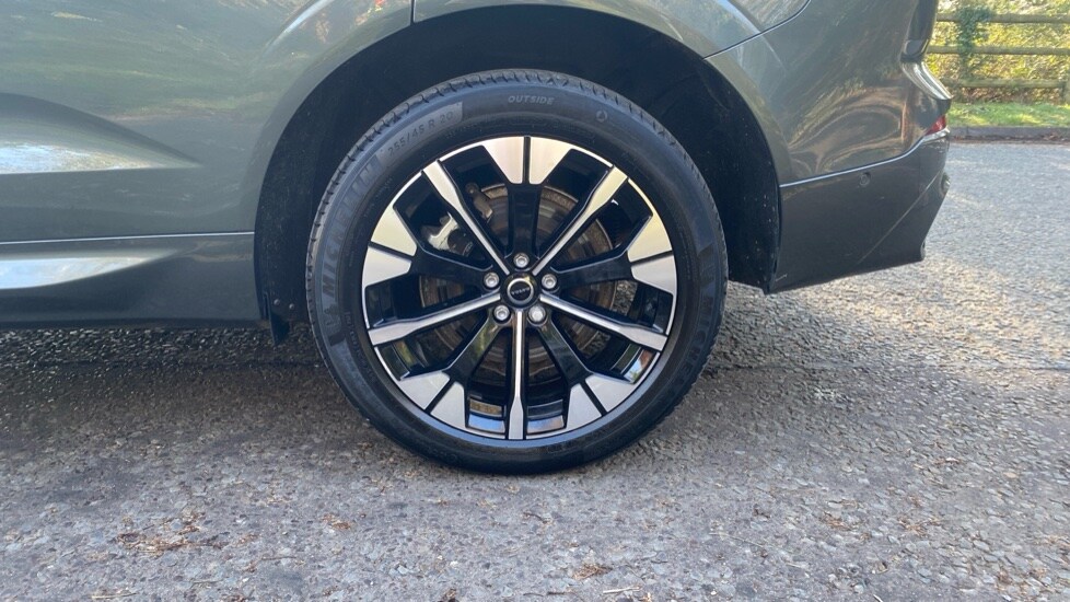 Used Volvo XC60 2025 for sale - 77899013: Photo 23