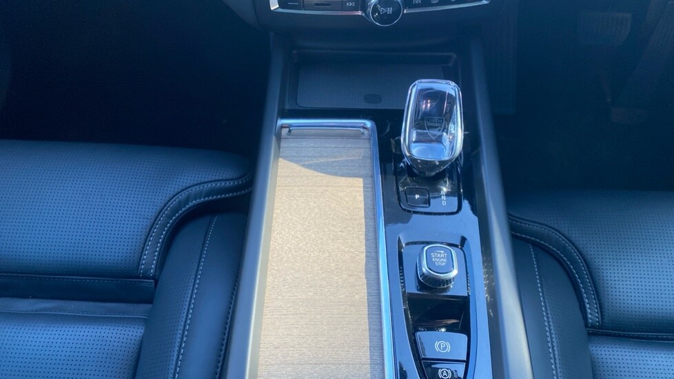 Used Volvo XC60 2025 for sale - 77899013: Photo 36