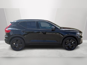 Used Volvo XC40 2026 for sale - 78880313: Photo