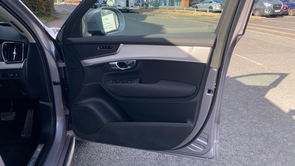 Used Volvo XC90 2025 for sale - 78049737: Photo 31