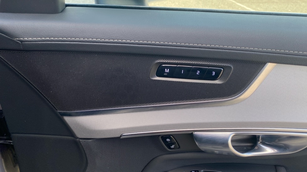 Used Volvo XC90 2025 for sale - 78049737: Photo 33