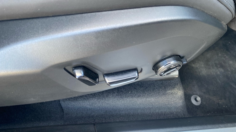 Used Volvo XC90 2025 for sale - 78049737: Photo 34