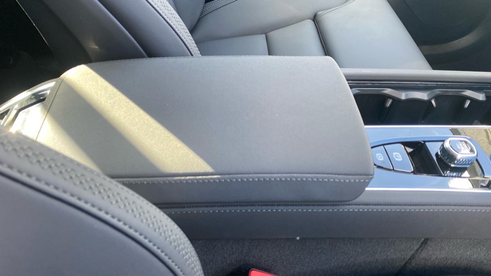 Used Volvo XC90 2025 for sale - 78049737: Photo 39