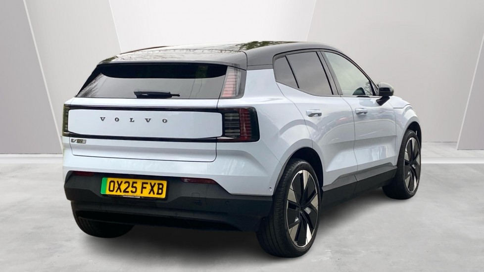 Used Volvo EX30 2025 for sale - 78137075: Photo 2