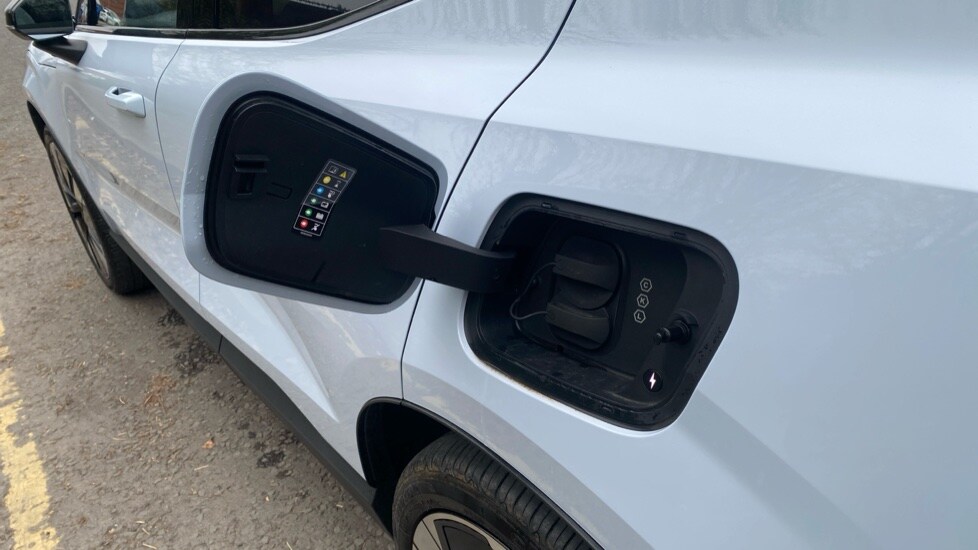 Used Volvo EX30 2025 for sale - 78137075: Photo 22