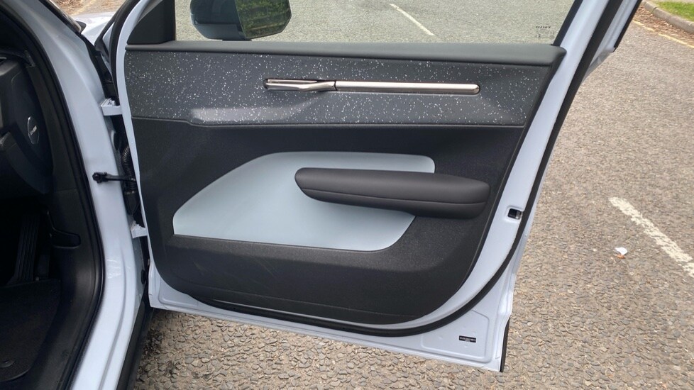 Used Volvo EX30 2025 for sale - 78137075: Photo 34