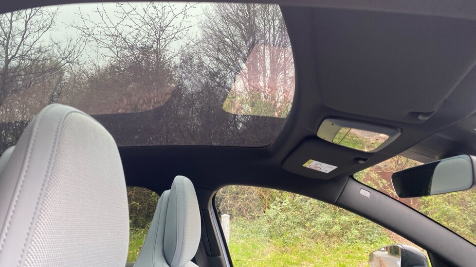 Used Volvo EX30 2025 for sale - 78137075: Photo 41