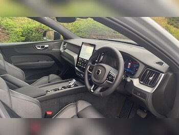 Used Volvo XC60 2025 for sale - 77745839: Photo