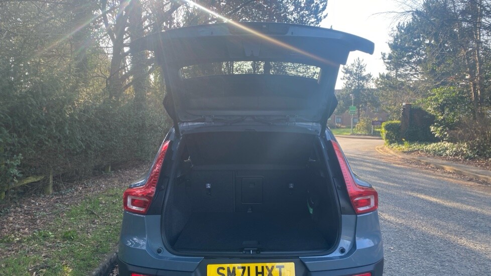 Used Volvo XC40 2021 for sale - 78049681: Photo 13