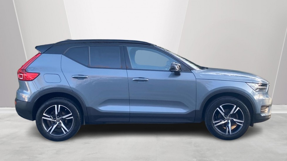 Used Volvo XC40 2021 for sale - 78049681: Photo 3