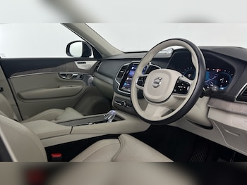 Used Volvo XC90 2023 for sale - 75738480: Photo