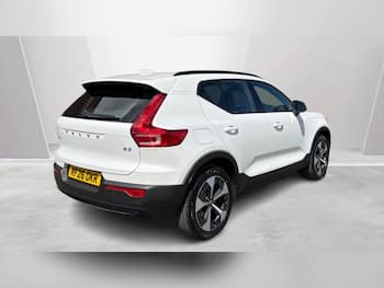 Used Volvo XC40 2026 for sale - 79442112: Photo
