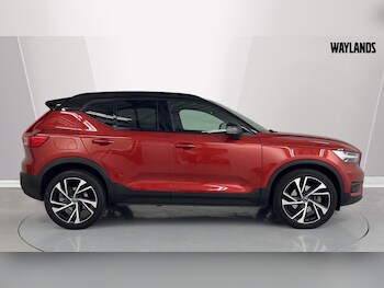 Used Volvo XC40 2021 for sale - 77372982: Photo
