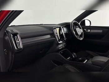 Used Volvo XC40 2021 for sale - 77372982: Photo