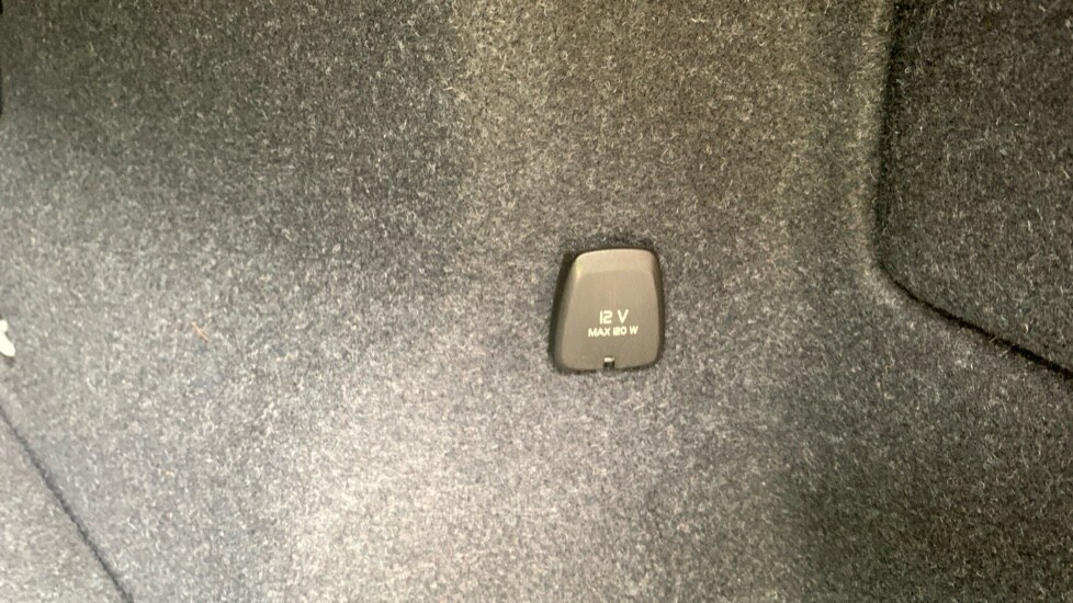 Used Volvo XC40 2022 for sale - 76055734: Photo 16