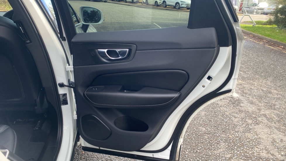 Used Volvo XC60 2020 for sale - 78022210: Photo 38