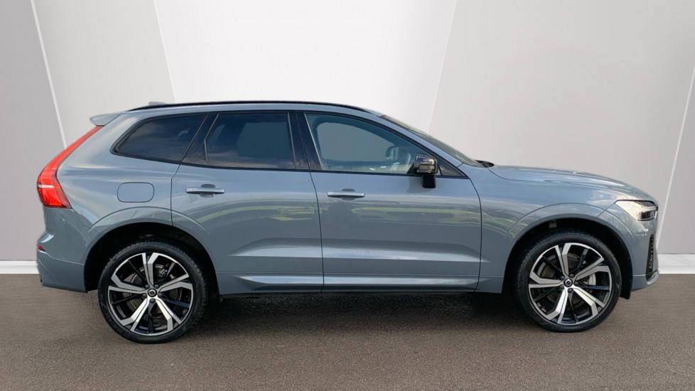 Used Volvo XC60 2021 for sale - 77060724: Photo 3